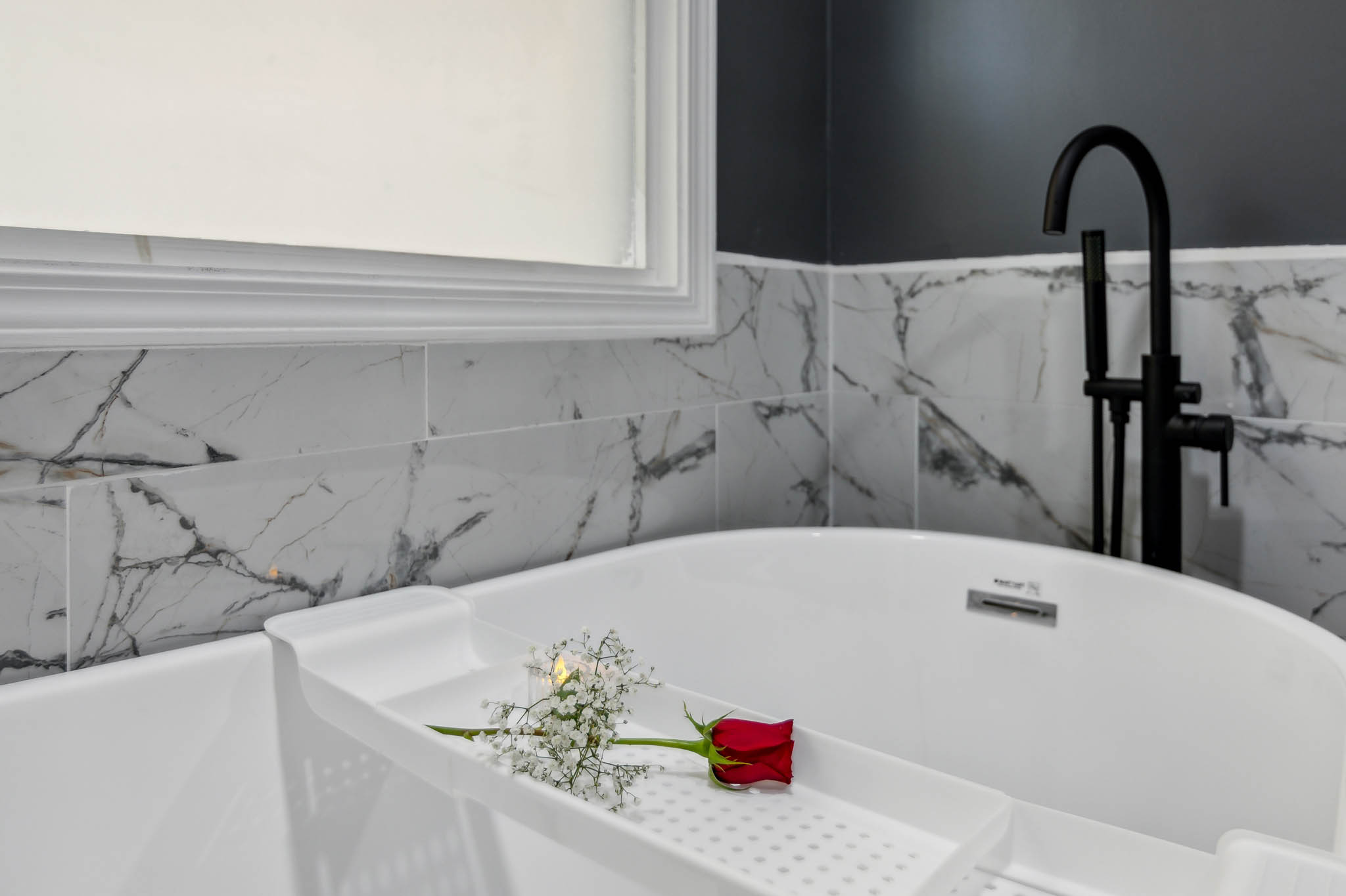 Full bathroom with modern finishes, The Retreat at Douglasville